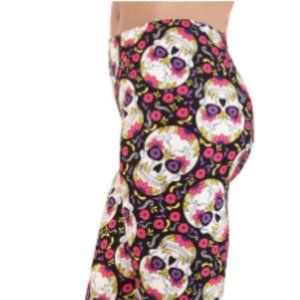 One Size Skull Leggings With Flowers